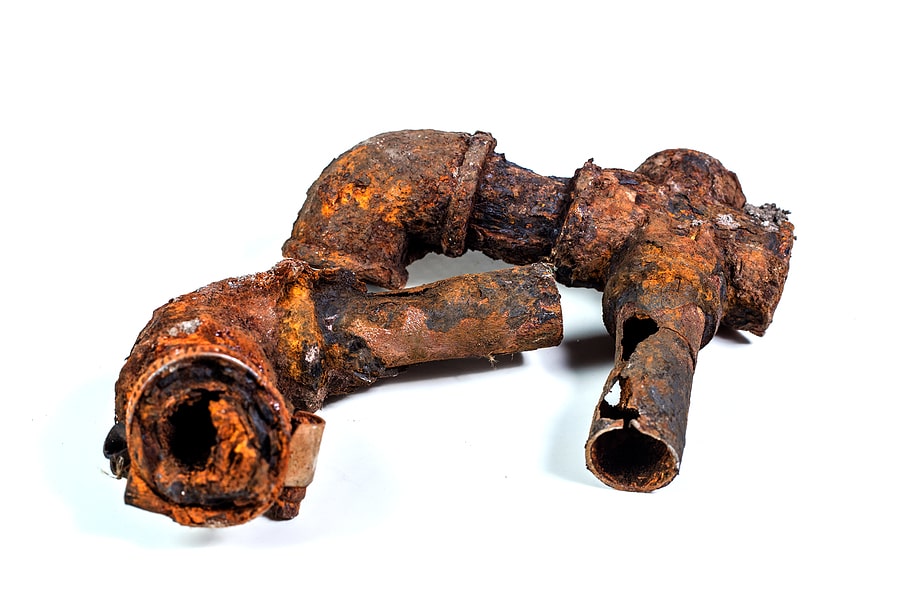 ​How Do I File a Cast Iron Pipe Damage Claim?