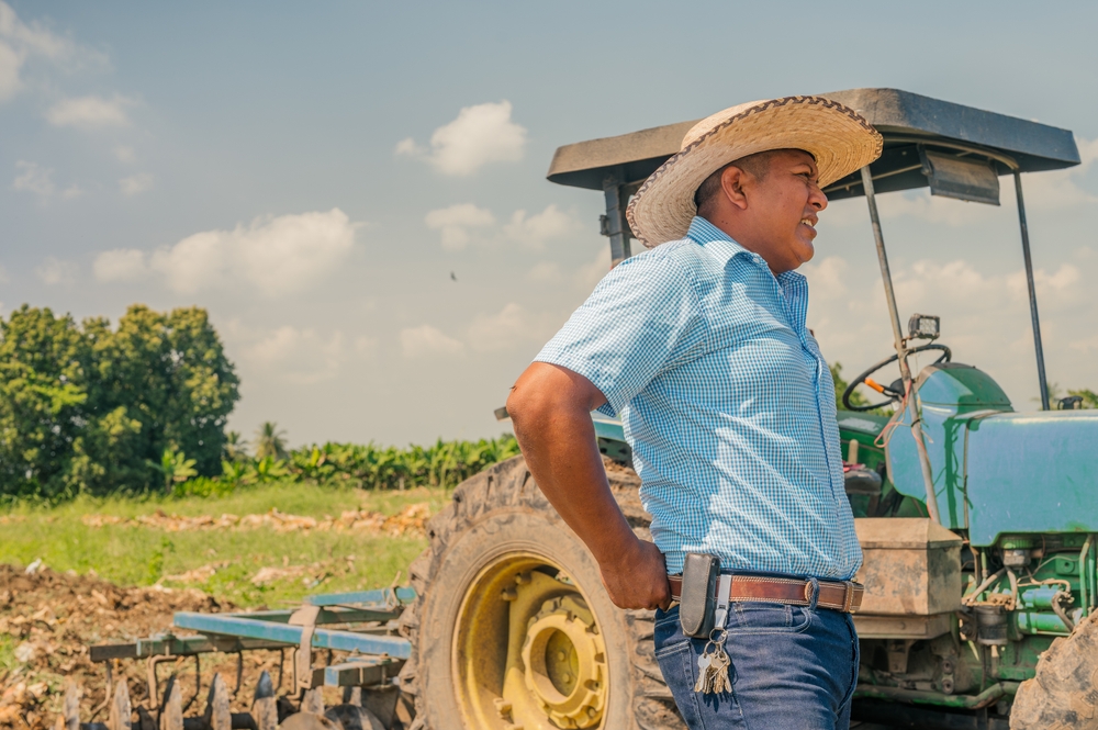 farm working in the field - Chlorpyrifos Lorsban Lawsuit - Dolman Law Group.jpg
